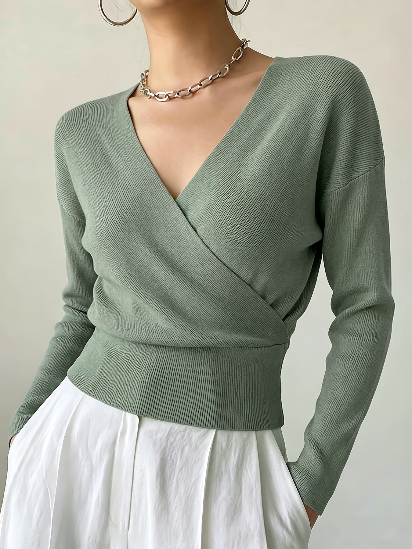 Women's Solid Color Fashion Cross Collar Tight Waist Design Show Figure Sweaters