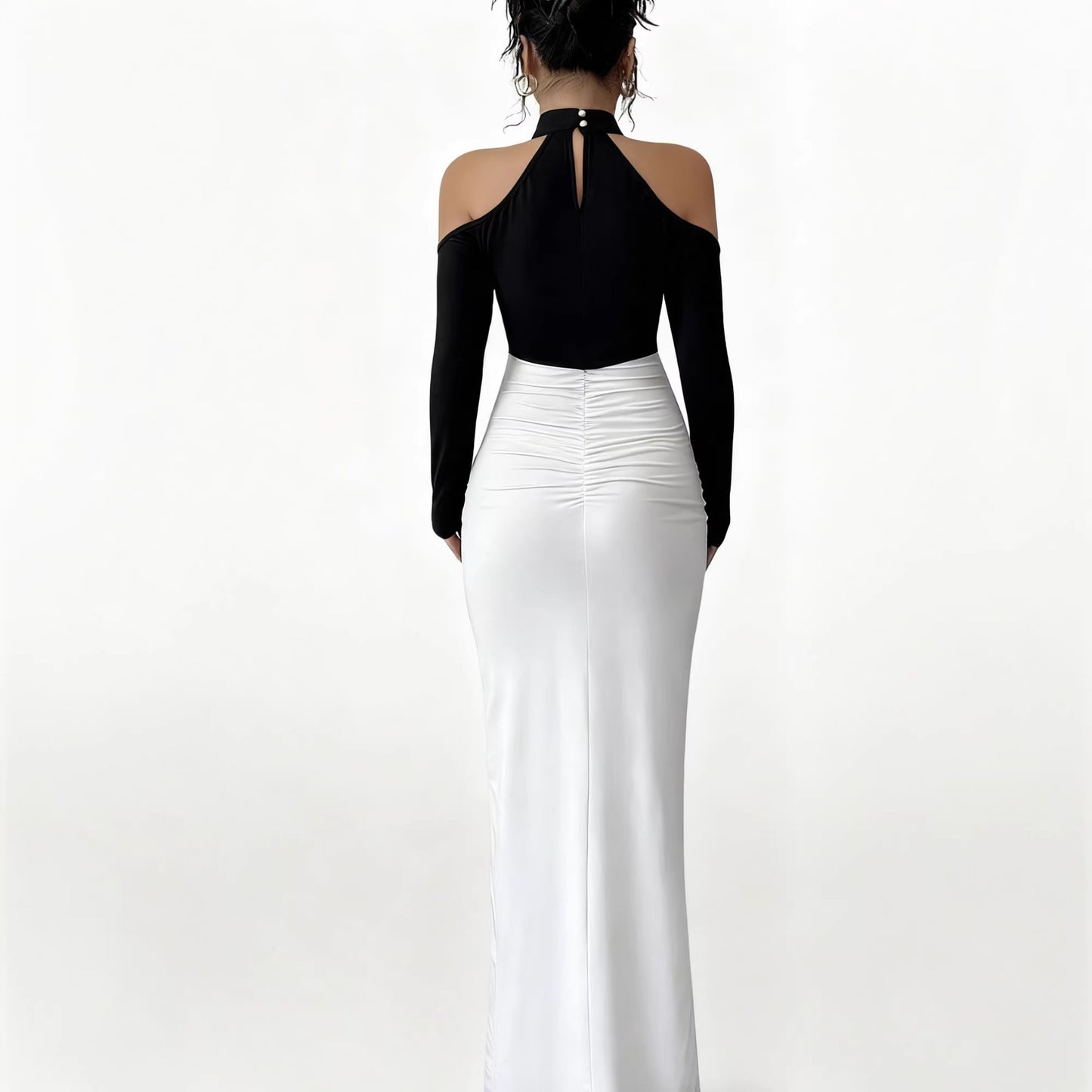 Women's Elegant Sexy Halter Pleated Contrast Color Slim Dress