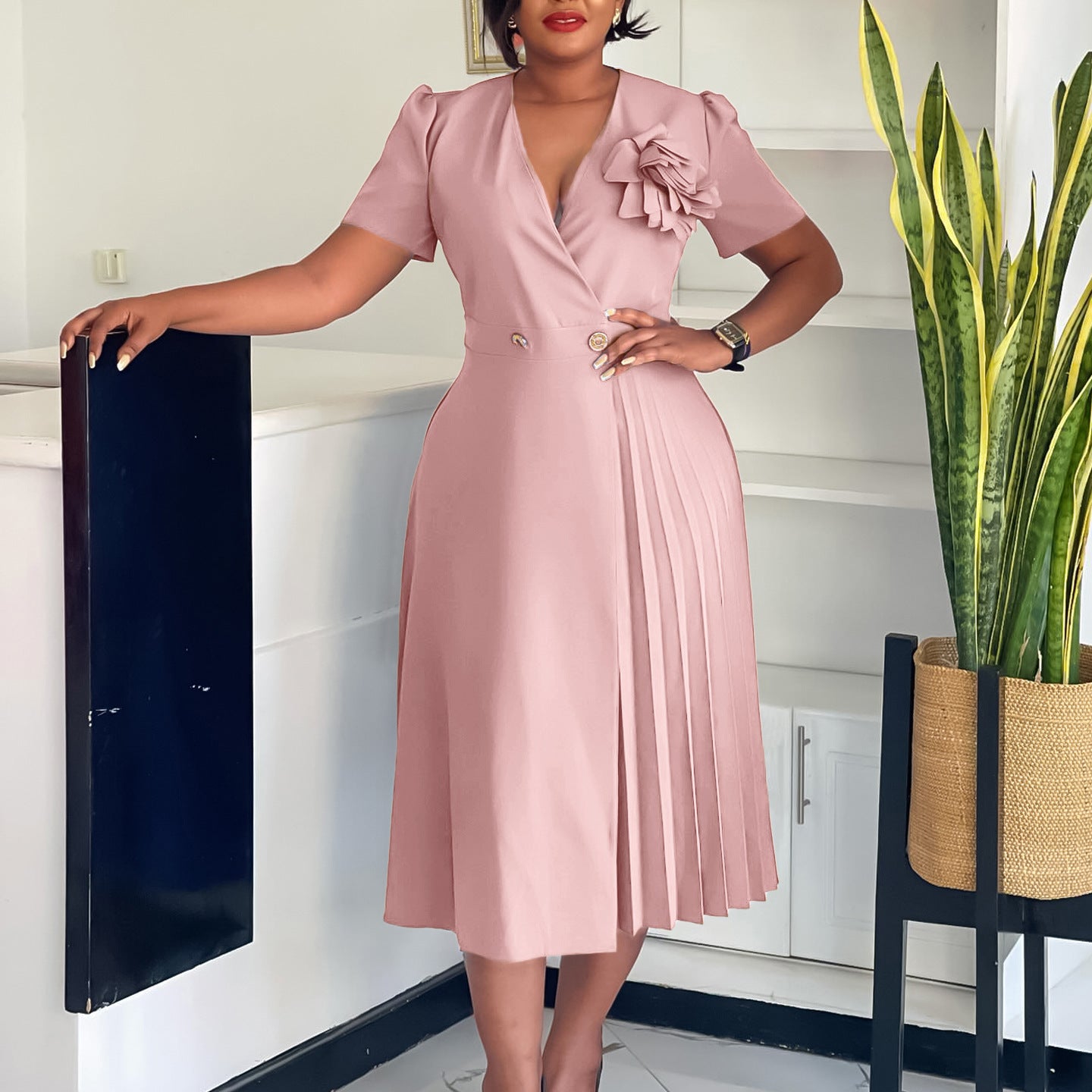 Women's Summer Fashion Sleeve Solid Color Elegant Pleated Dress