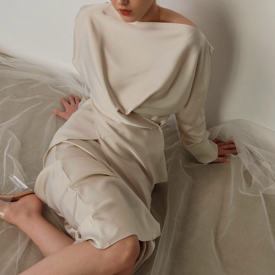 Women's Hot Elegant Graceful Satin Long-sleeved Two-piece Tops
