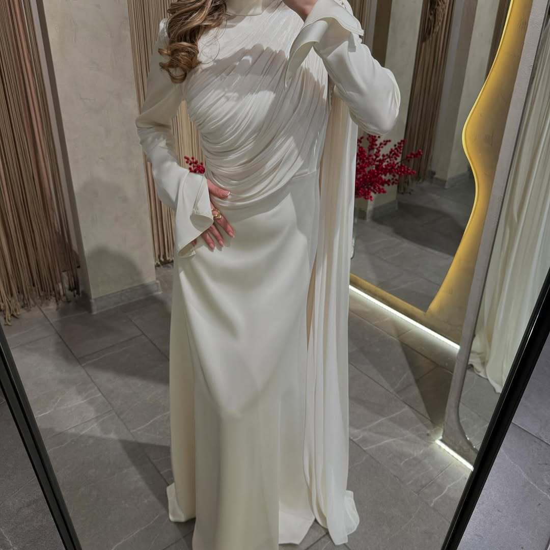 Women's Pleated Irregular White Long Sleeve Slim Dresses