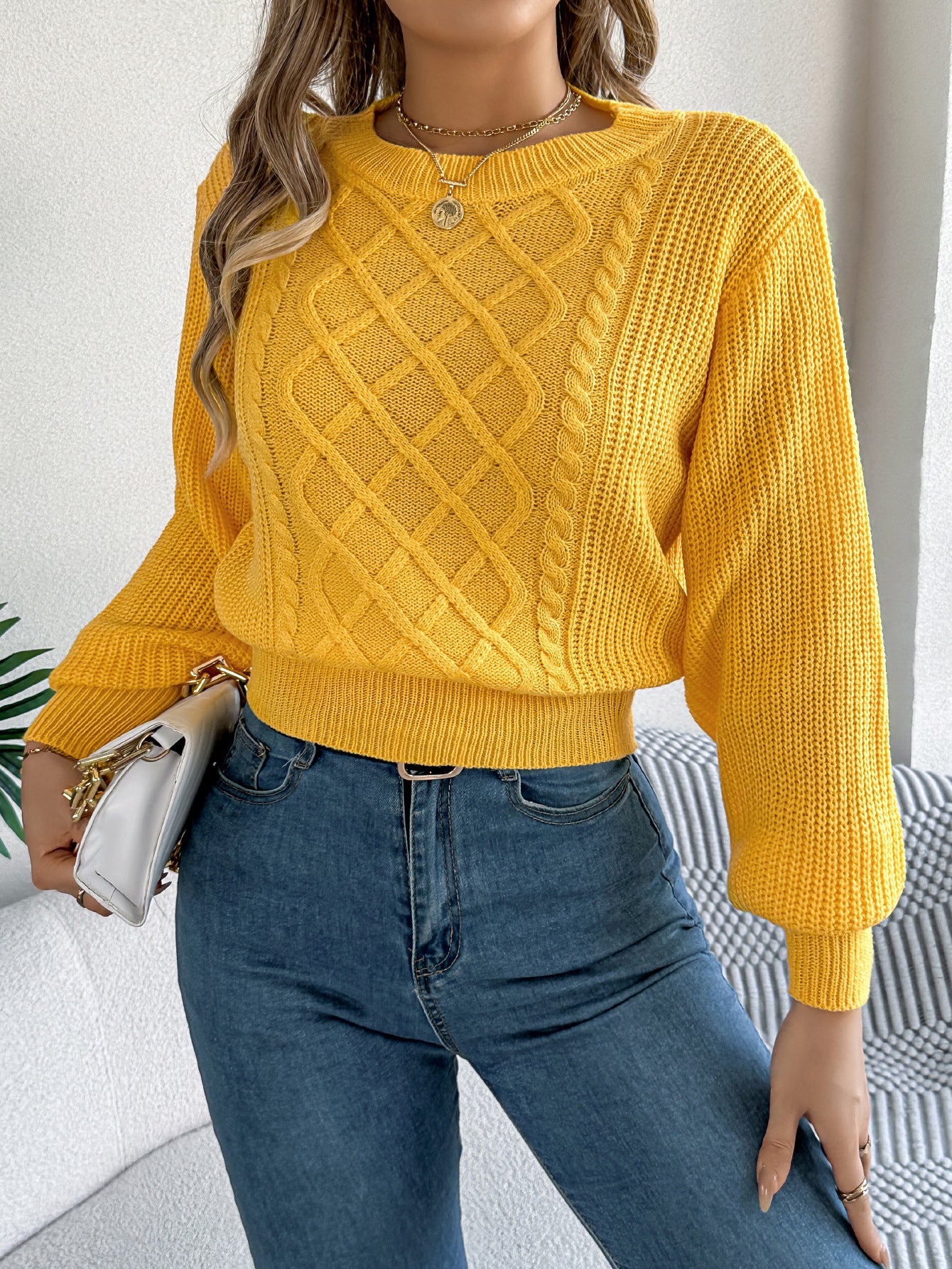 Women's Solid Color Twist Lantern Long Sleeve Sweater