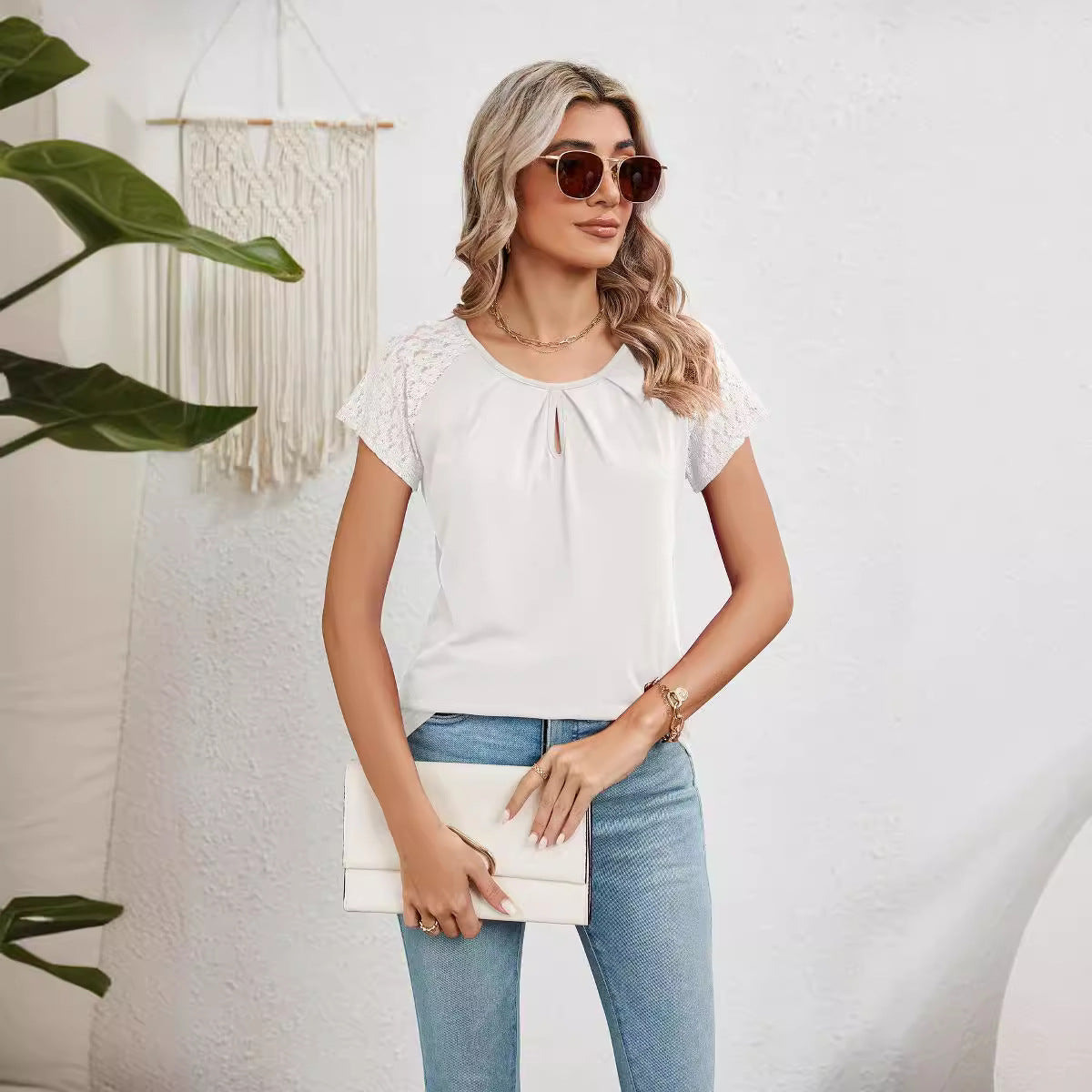 Women's Solid Color Round Neck Lace Patchwork Blouses