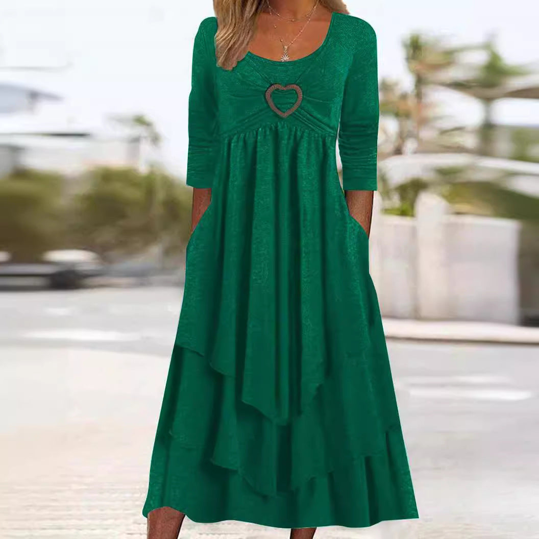 Waist Tight Love Decoration Layer Cake Hem Dresses
