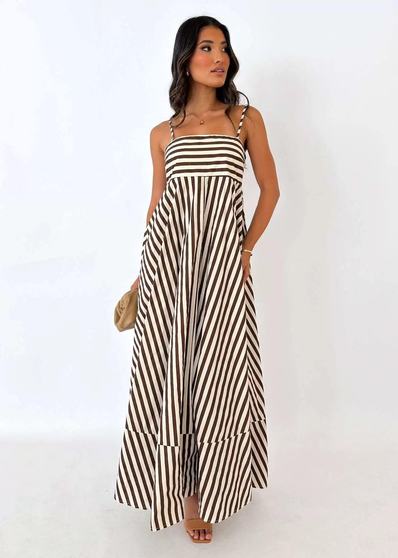 Women's Fashion Printed Backless Sexy Suspenders Large Swing High Dress