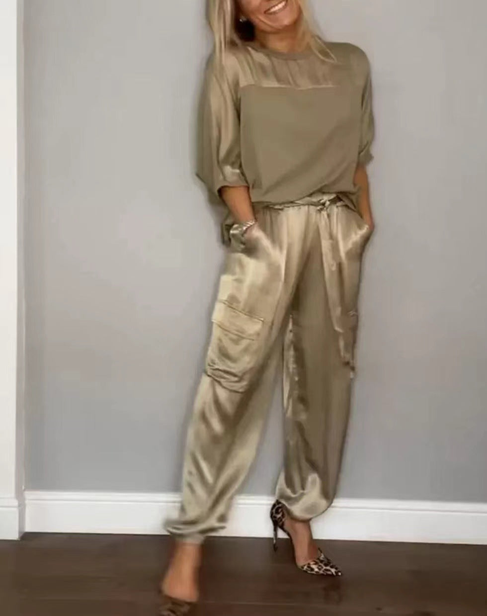 Women's Solid Color Smooth Satin Half Sleeve Shirt Two-piece Fashion Casual Suit