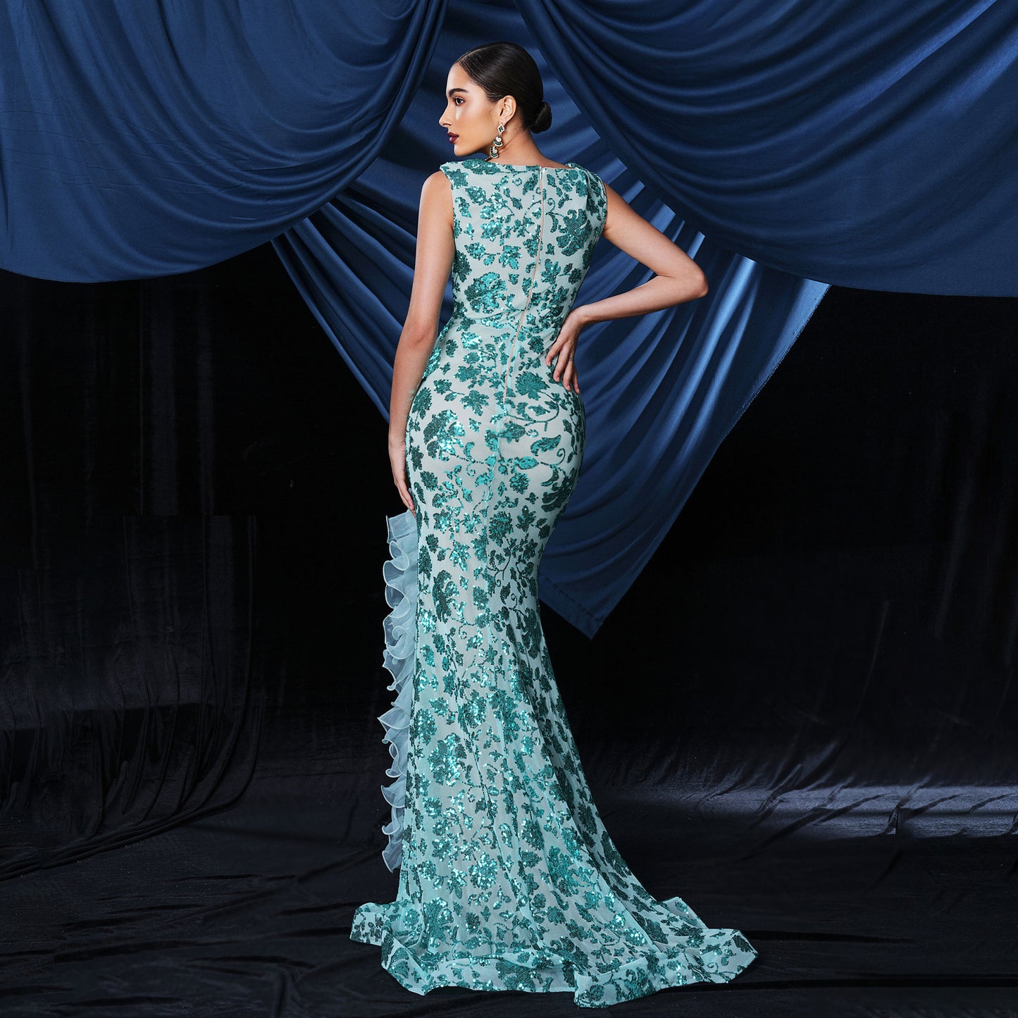 Women's Sexy Long Sequined Sleeveless Party Dress Dresses