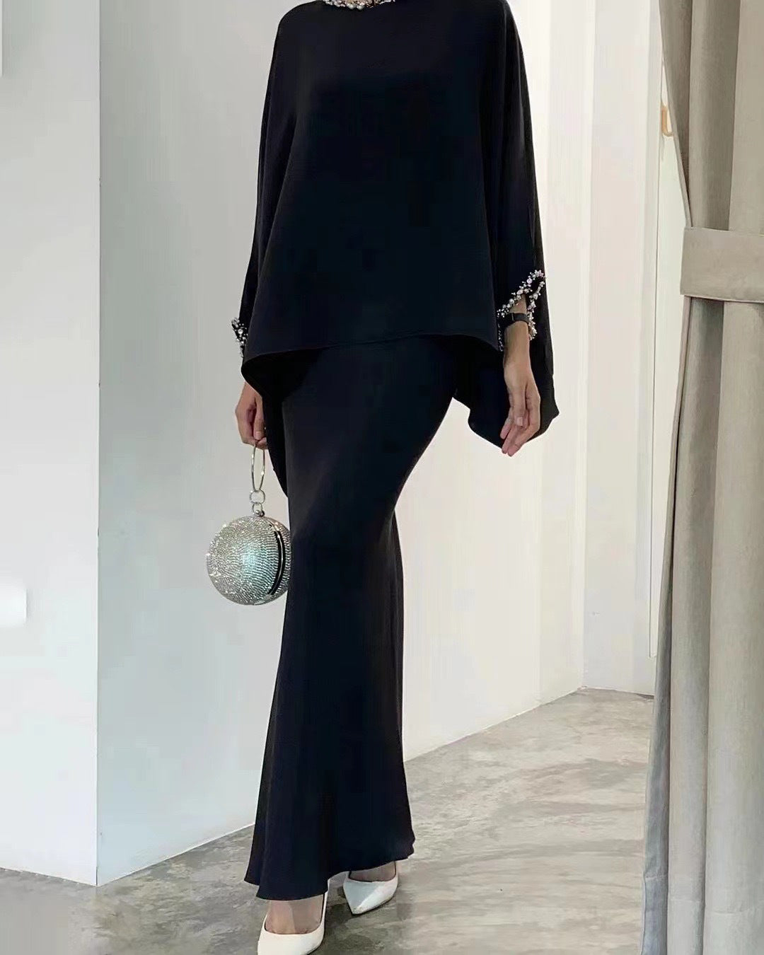Classic Comfortable Charming Pearl Mop Dress Suits