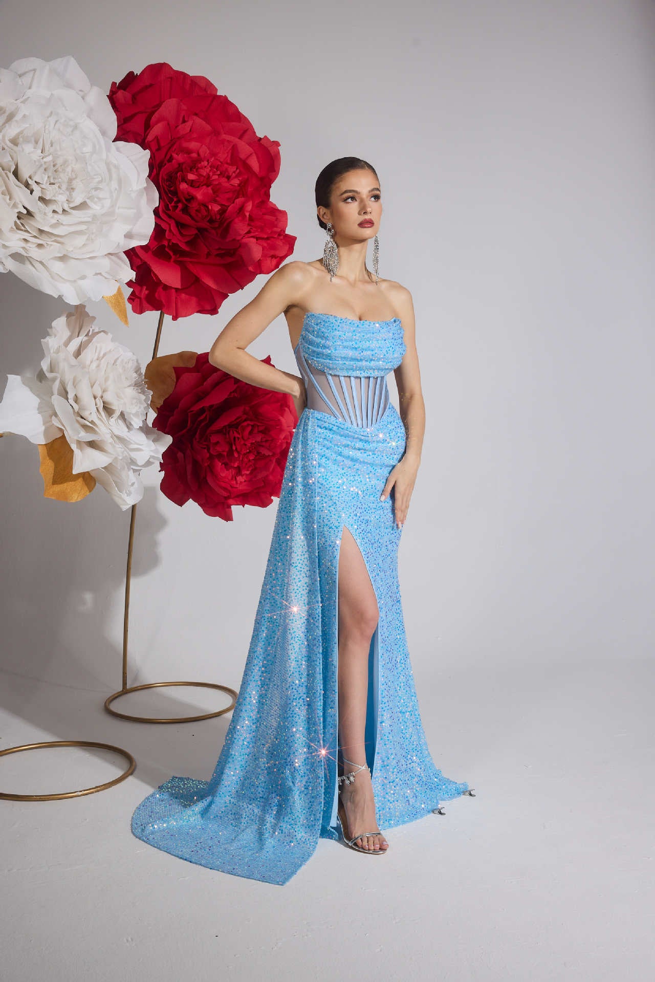Sequined Bandeau Slimming High Slit Model Catwalk Banquet Light Dress