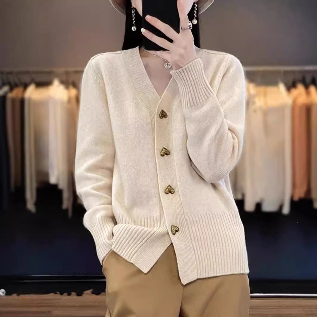 Women's Solid Color Simple Heart Buckle Outer Wear Sweaters