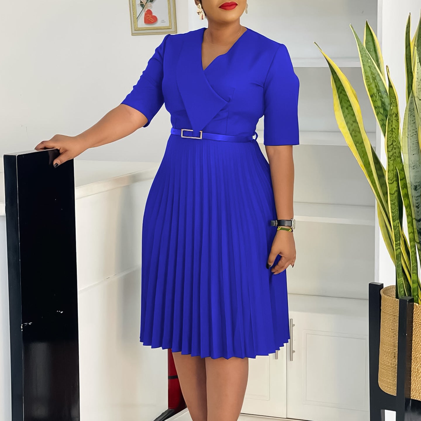 Women's Summer Fashion Temperament Solid Color Pleated Plus Size