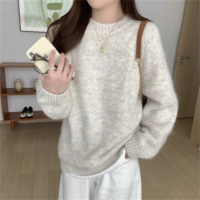 Women's Retro Lazy Style Solid Color Round Neck Loose Pullover Sweater