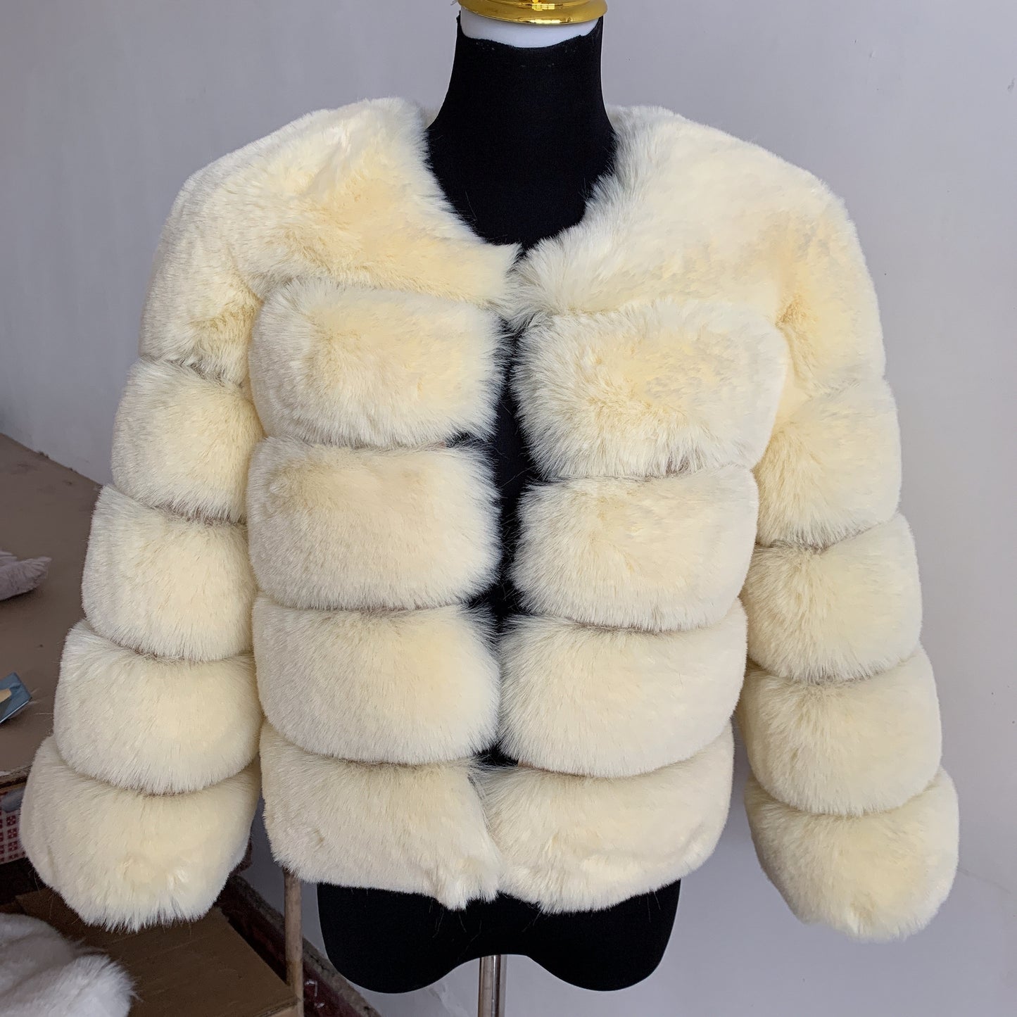 Women's Warm Leisure Stitching Faux Fox Fur Coats