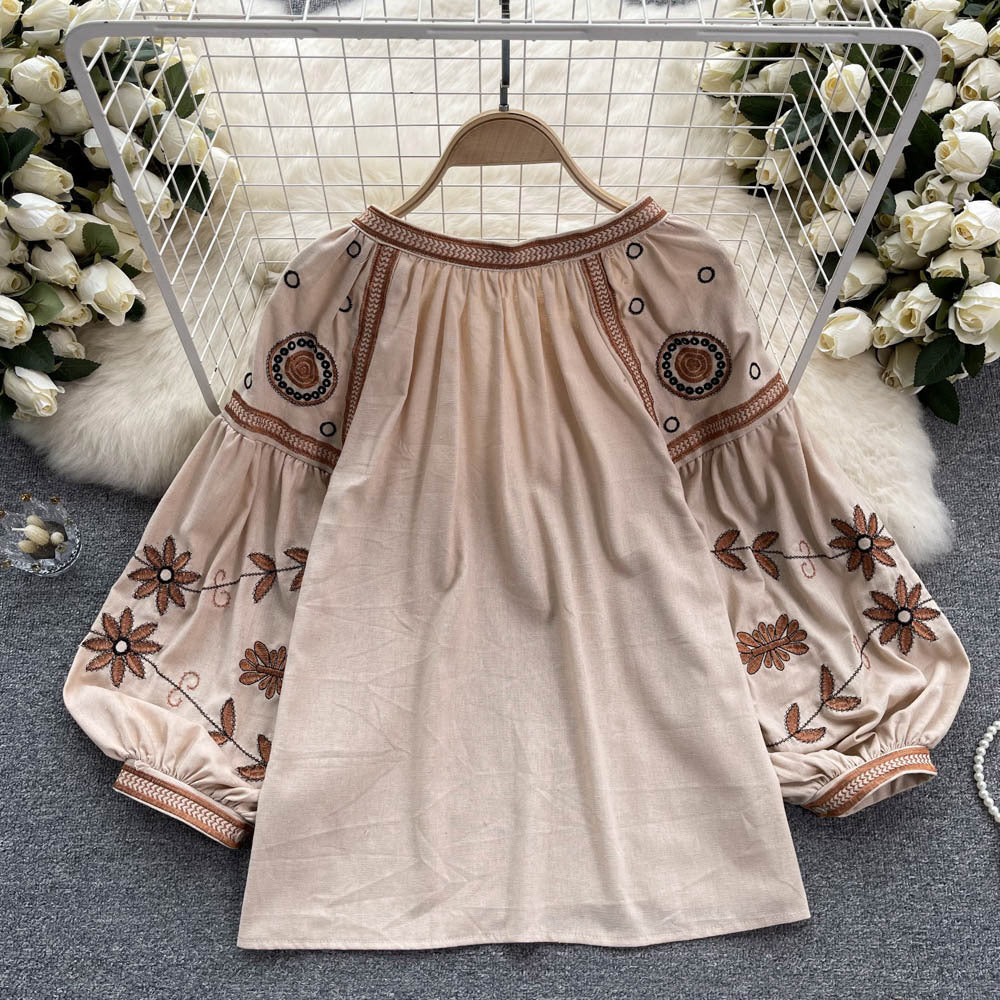 Women's Ethnic Style Design Sense Tassel Long Sleeve Loose Round Blouses