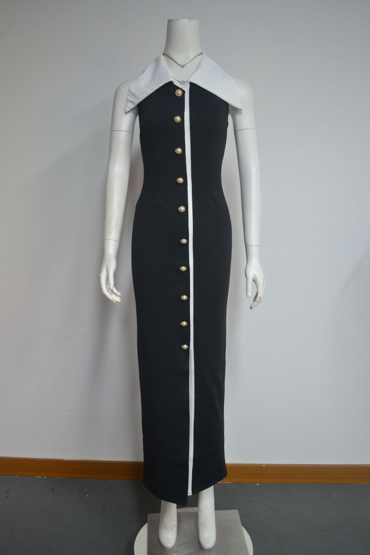 Color Contrast Reverse Collar Design Sense Mid-length Advanced Black White Dress