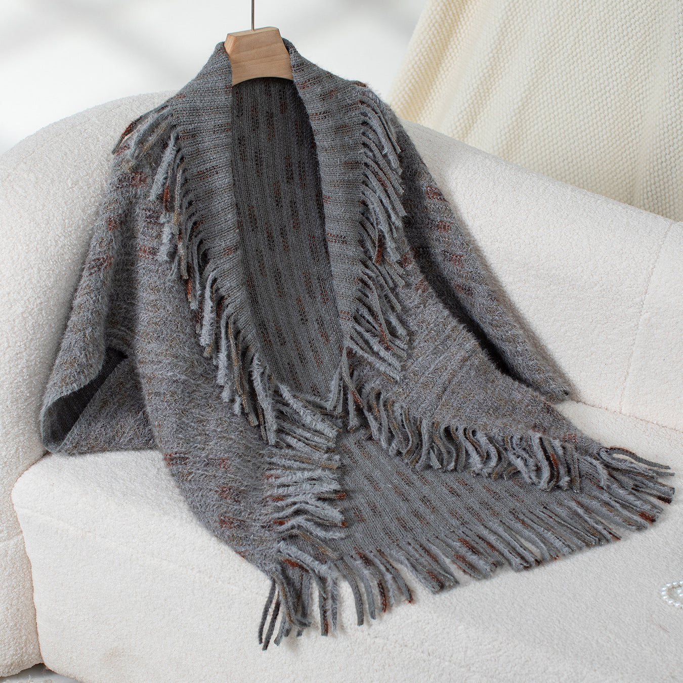 Women's Colored Plaid Knitted Tassel Shawl Casual Loose Women's Sweater