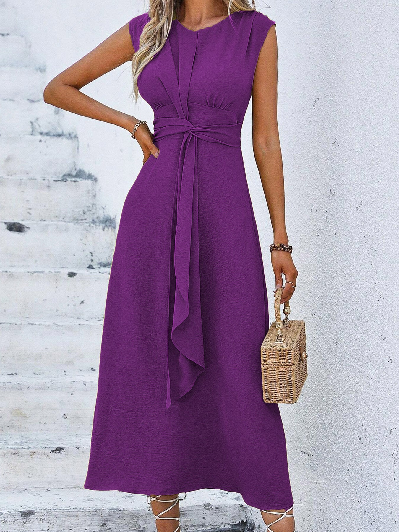 Women's Refreshing Stylish Solid Color Waist Tight Long Dress