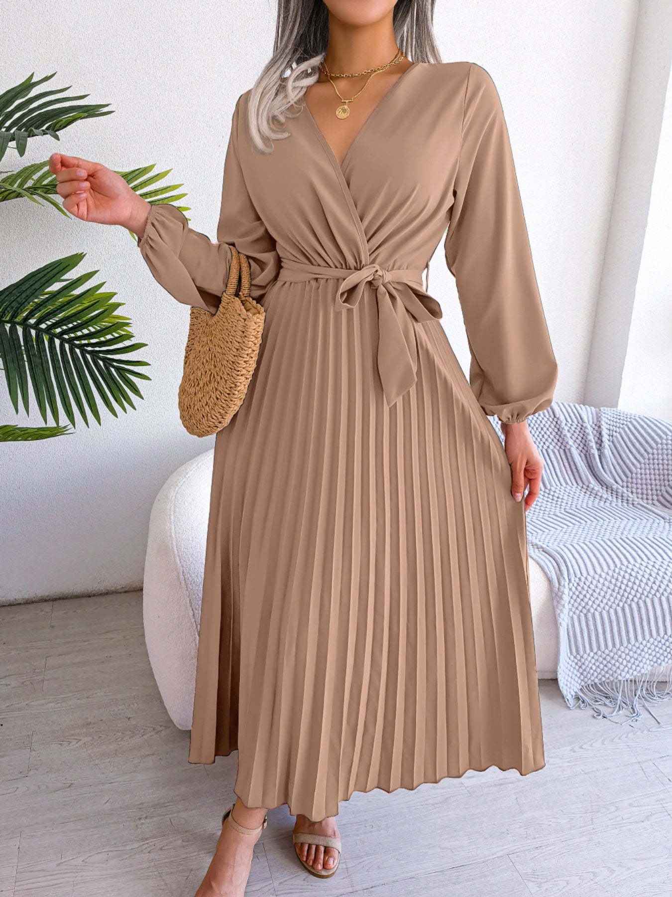 Women's Elegant Cross Swing Pleated Maxi Dress