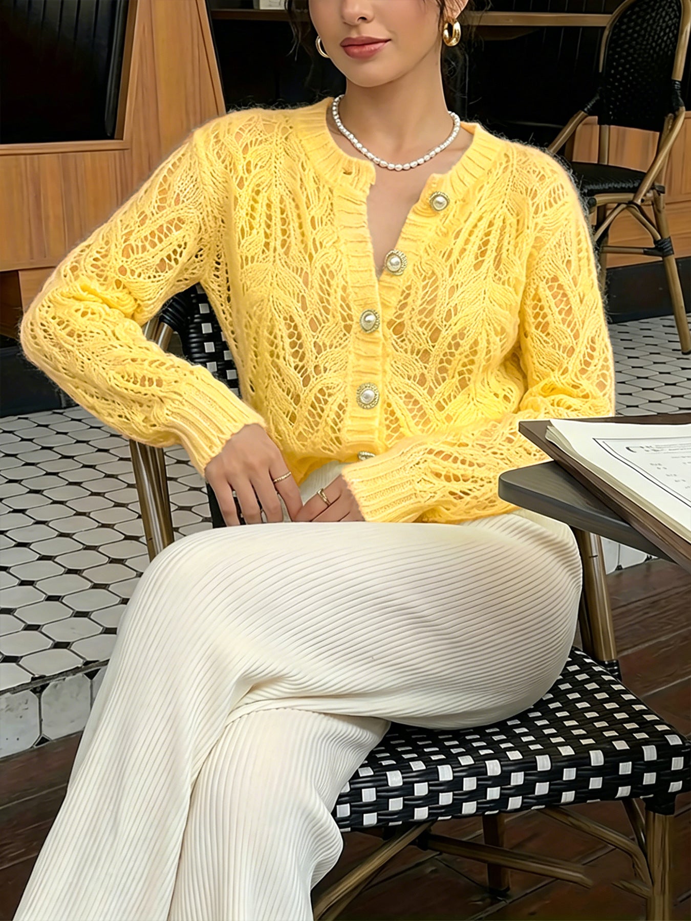 Women's Neck Pearl Buckle Design Solid Color Long Sleeve Slim Fit Women's Sweater