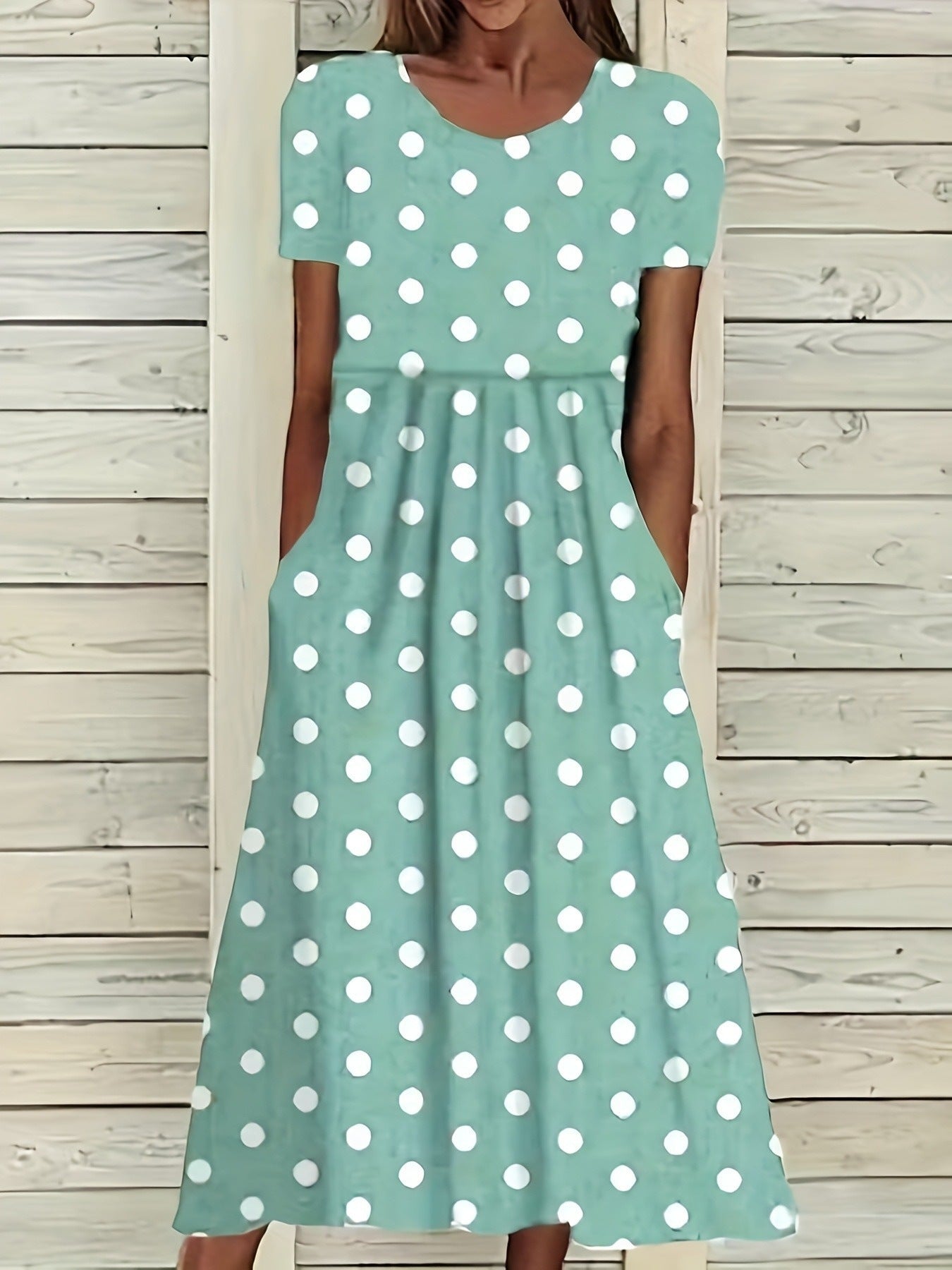 Women's Fashion Casual Round Neck Polka Dot Printed Shorts