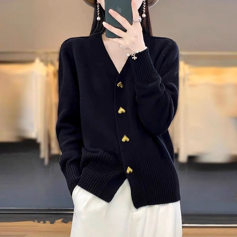 Women's Solid Color Simple Heart Buckle Outer Wear Sweaters