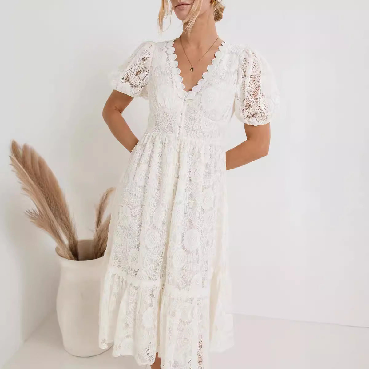 Lace Dress Sleeve Hollow Single-breasted Waist Shorts