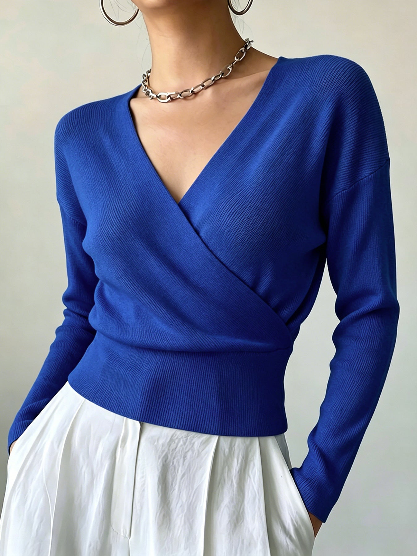Women's Solid Color Fashion Cross Collar Tight Waist Design Show Figure Sweaters
