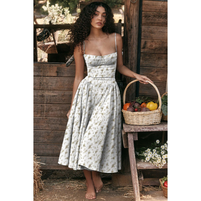 Women's Elegant Palace Style Sexy Low-cut Suspender Large Swing Dress
