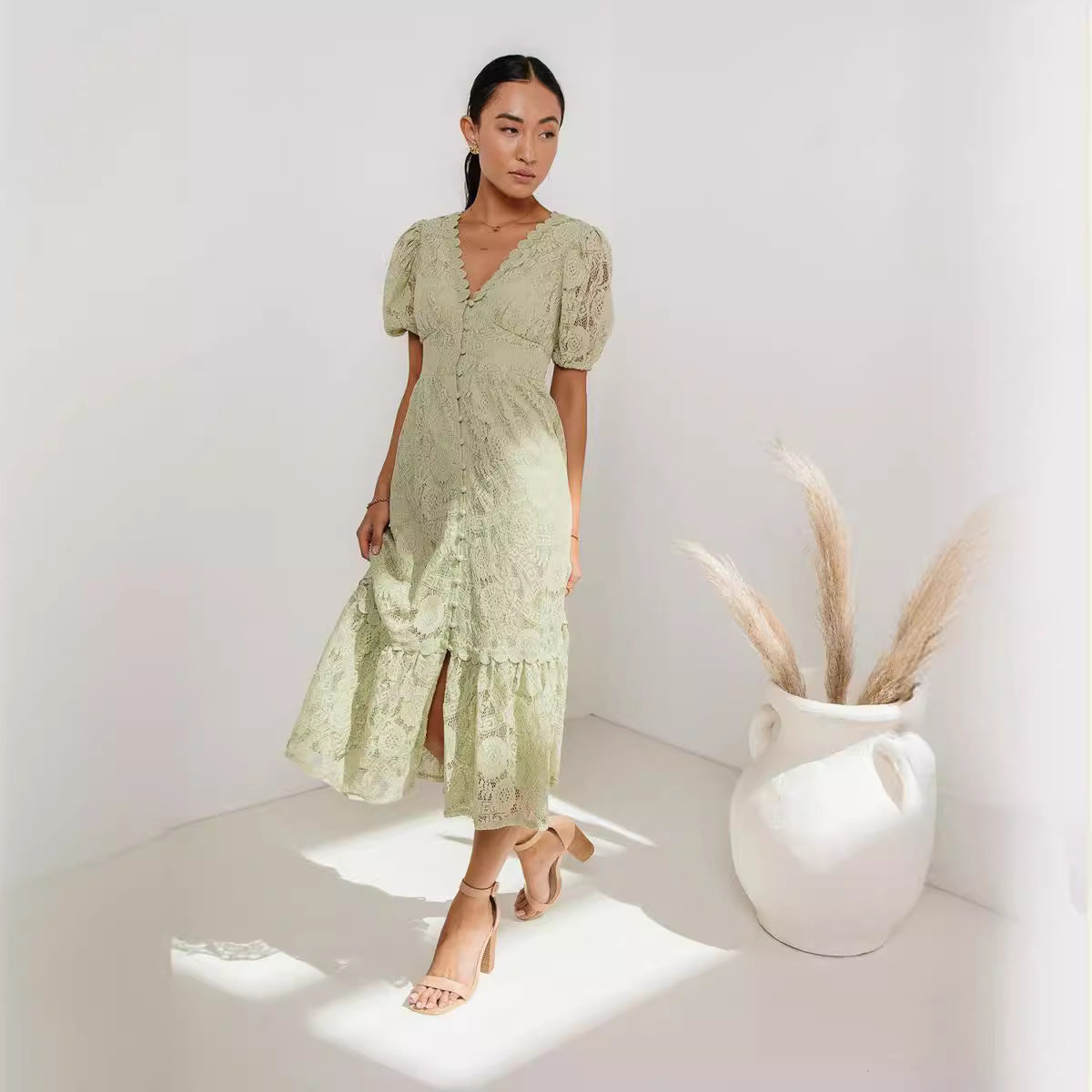 Lace Dress Sleeve Hollow Single-breasted Waist Shorts