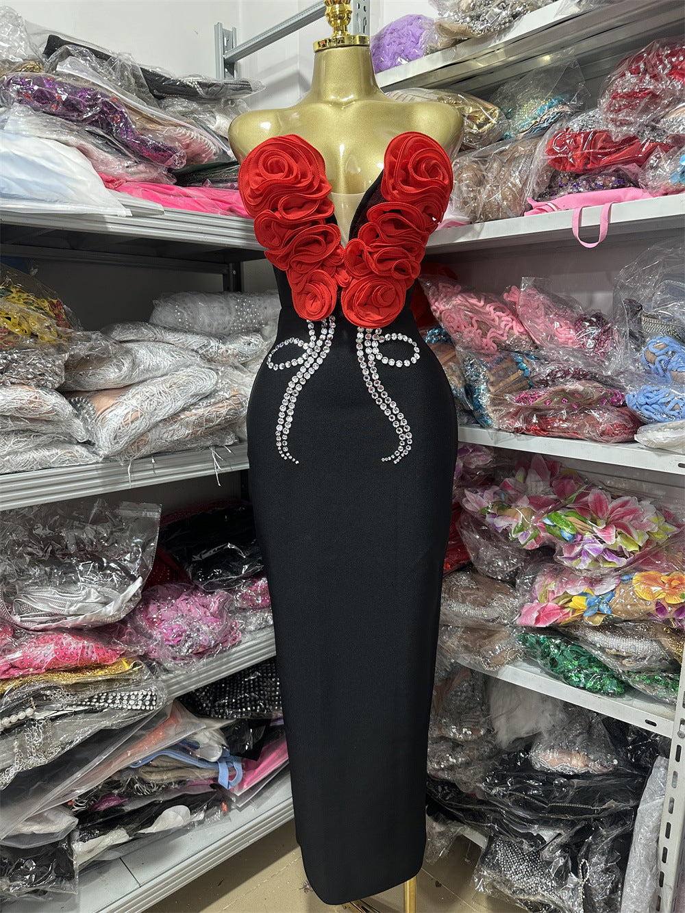 Red Flower Drill Chain Sexy Low Cut Strapless Dresses